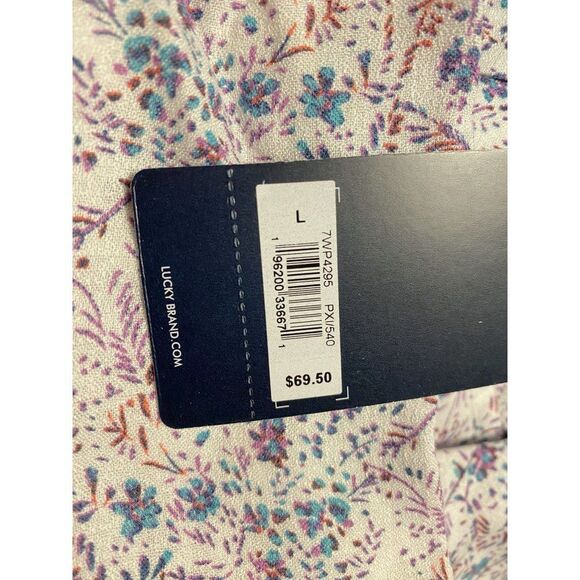 Lucky Brand Phoebe Crochet Trim Top L Flutter Sleeves White & Lilac Floral NEW - Picture 5 of 7